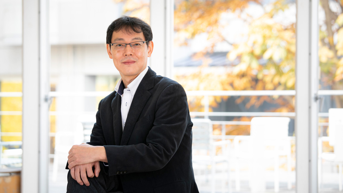 Prof.Iwamoto